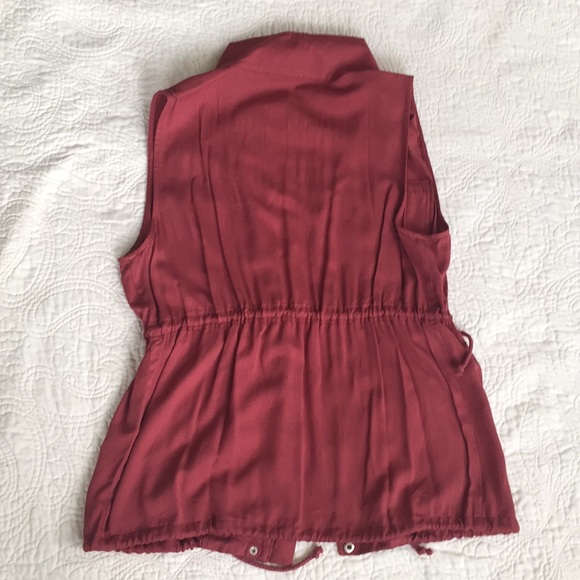 NEW Entro vest - Picture 5 of 6